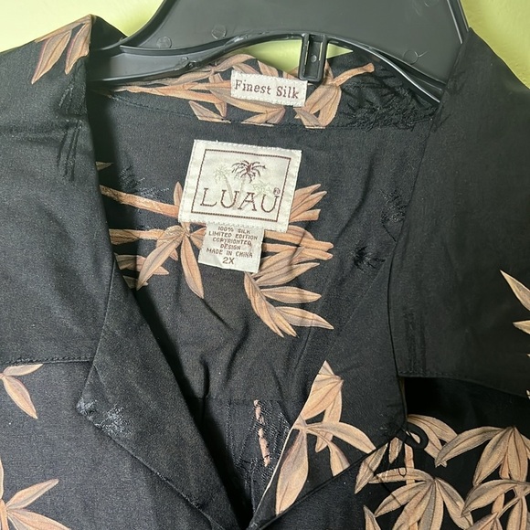 LUAU Black Shirt with Pink Palm Tree Print 💯 percent silk size 2X - Picture 3 of 5